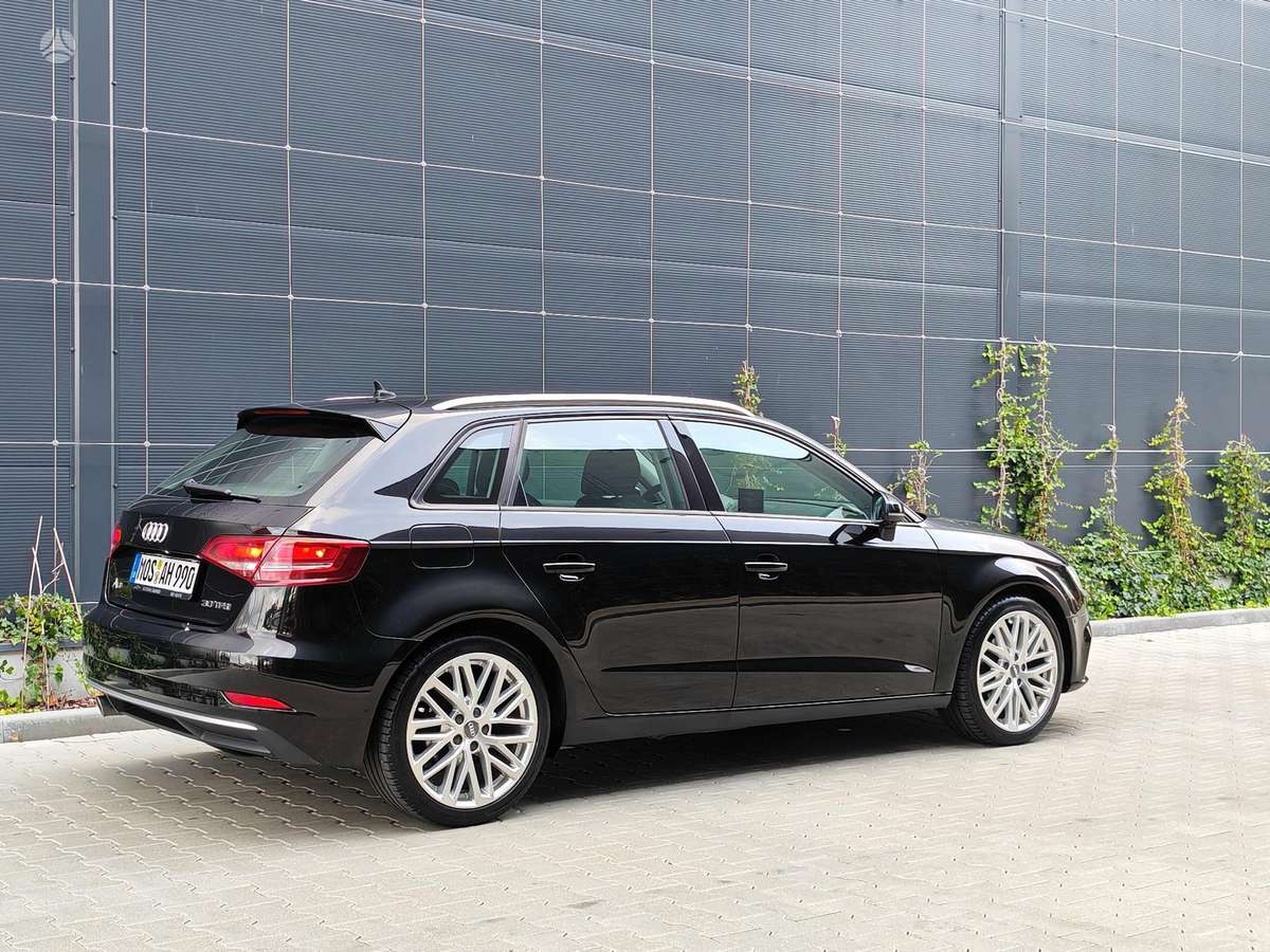 Audi A3, hečbekas
