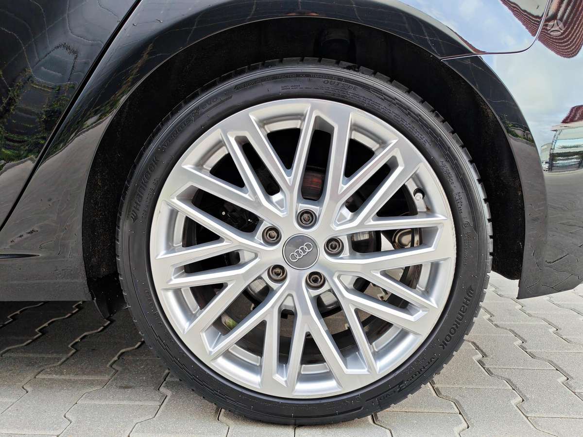 Audi A3, hečbekas