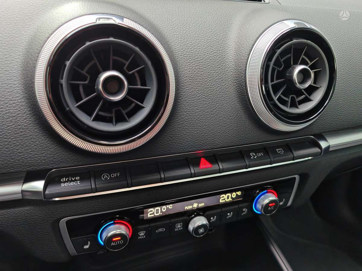 Audi A3, hečbekas