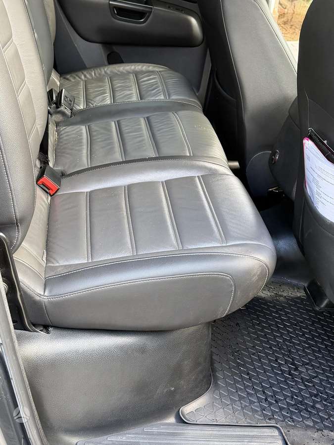 Volkswagen Amarok - 10
