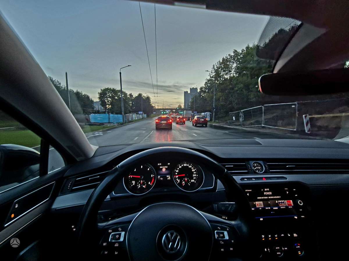 Volkswagen Passat, 1.6 l., Универсал
