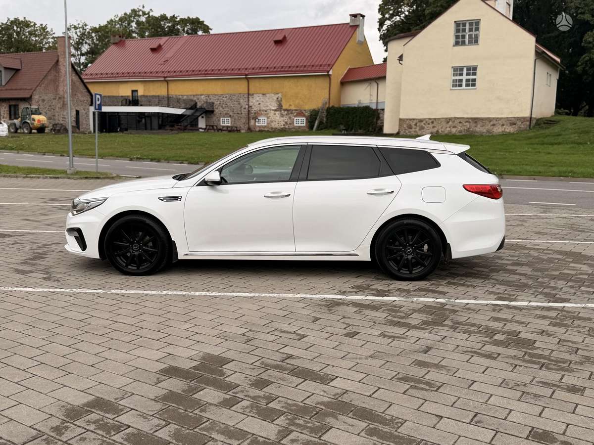 Kia Optima, 1.6 l., Универсал