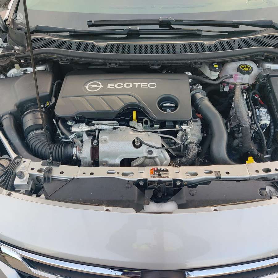 Opel Astra, 1.6 l., Хэтчбек