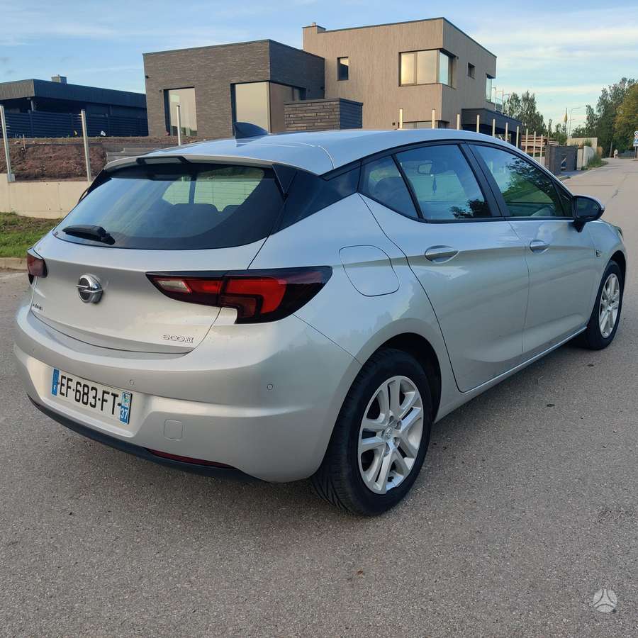 Opel Astra, 1.6 l., Хэтчбек
