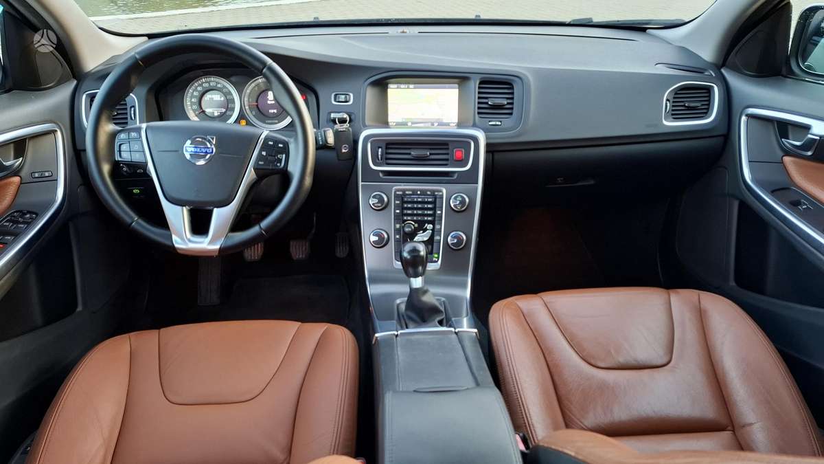 Volvo V60, 2.0 l., Универсал