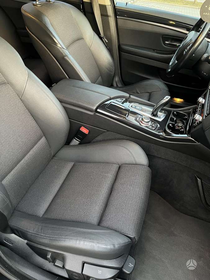 BMW 520, 2.0 l., Седан