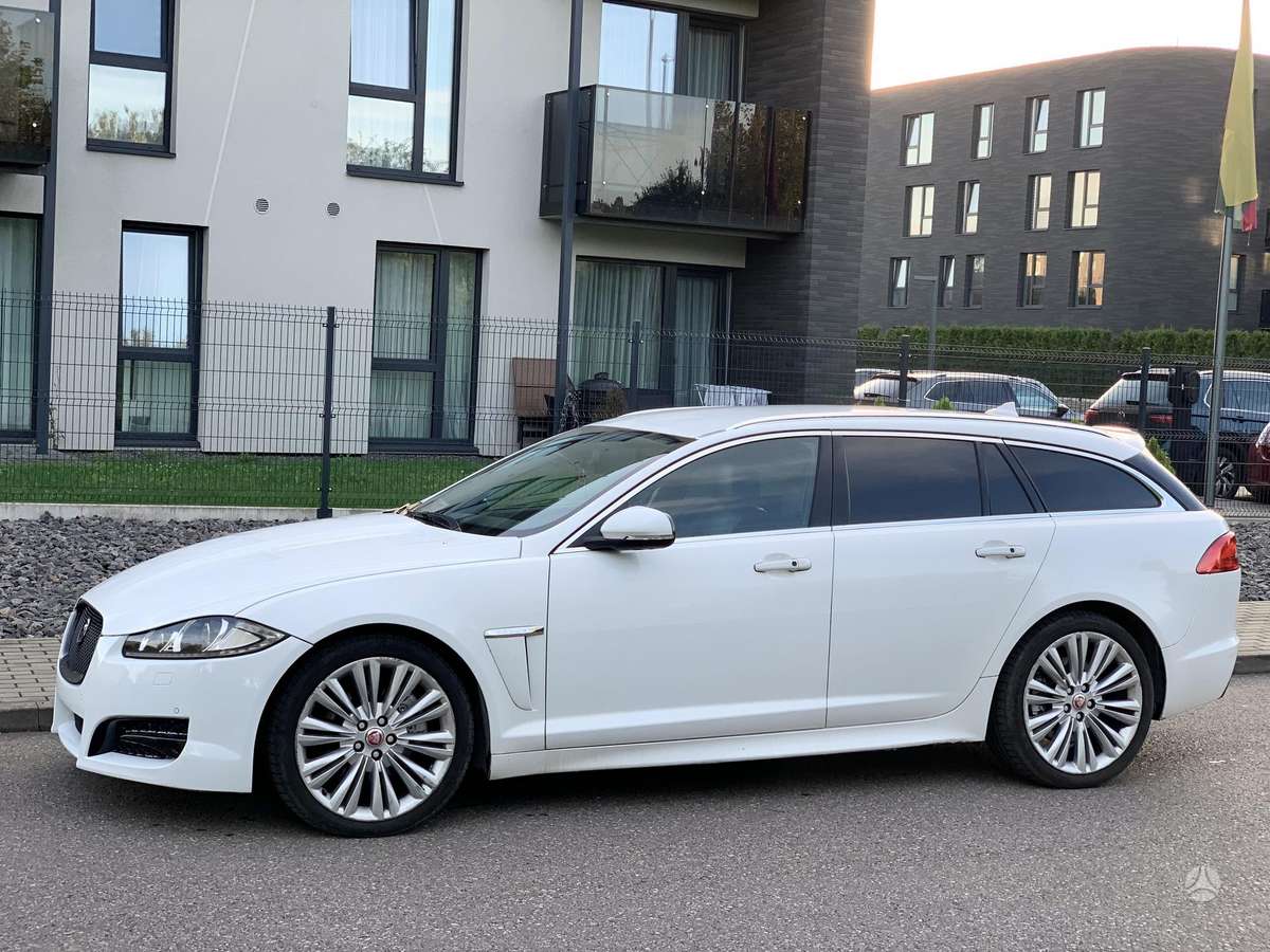 Jaguar XF, 2.2 l., Универсал