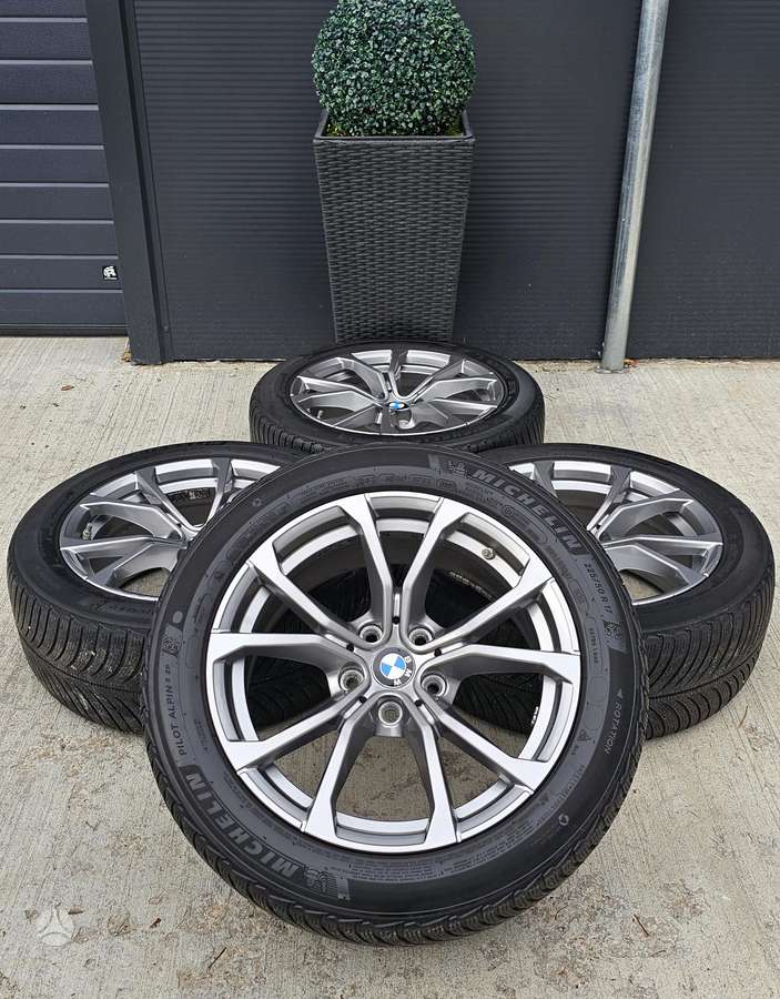 BMW, lengvojo lydinio, R17