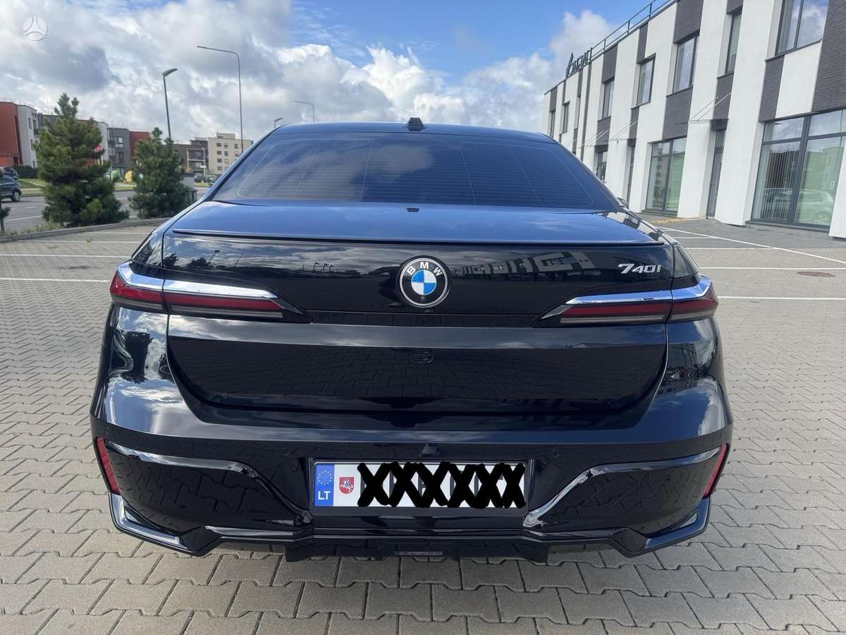 BMW 740, 3.0 l., Седан