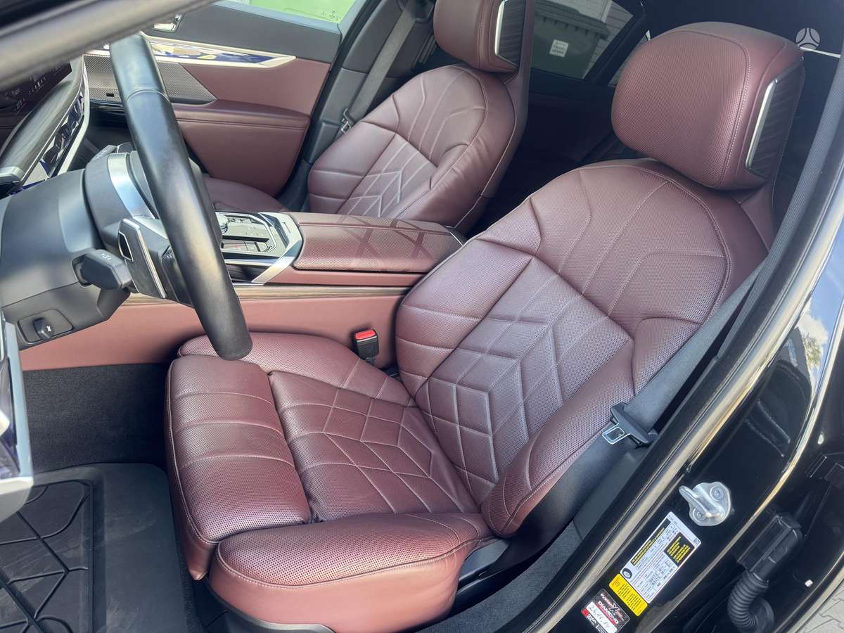 BMW 740, 3.0 l., Седан