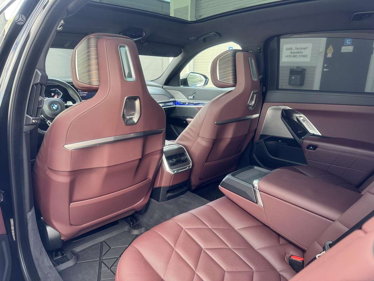 BMW 740, 3.0 l., Седан