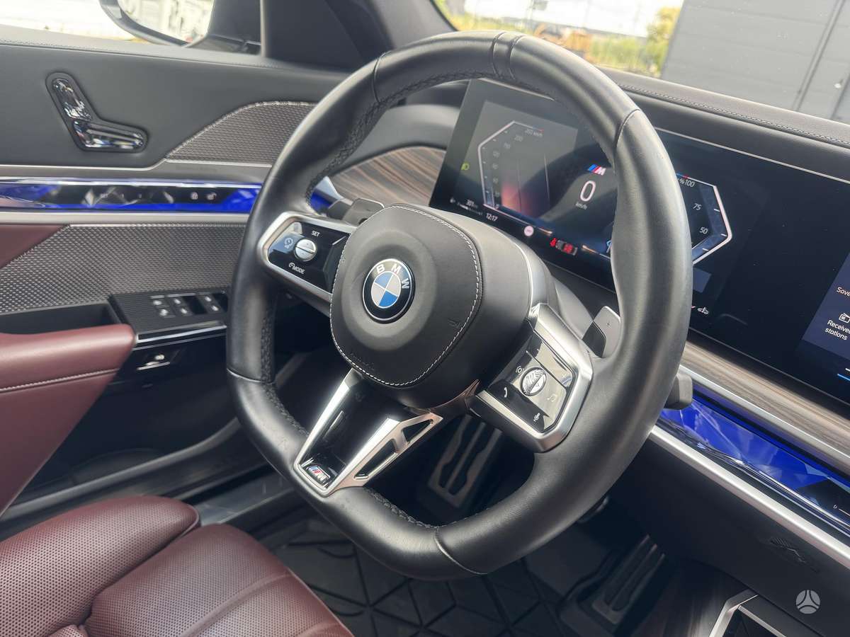 BMW 740, 3.0 l., Седан