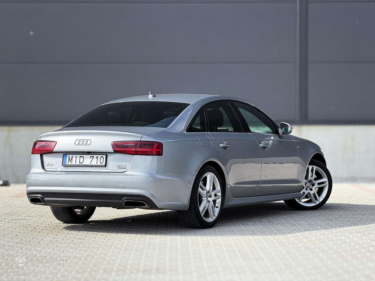Audi A6, 2.0 l., Седан