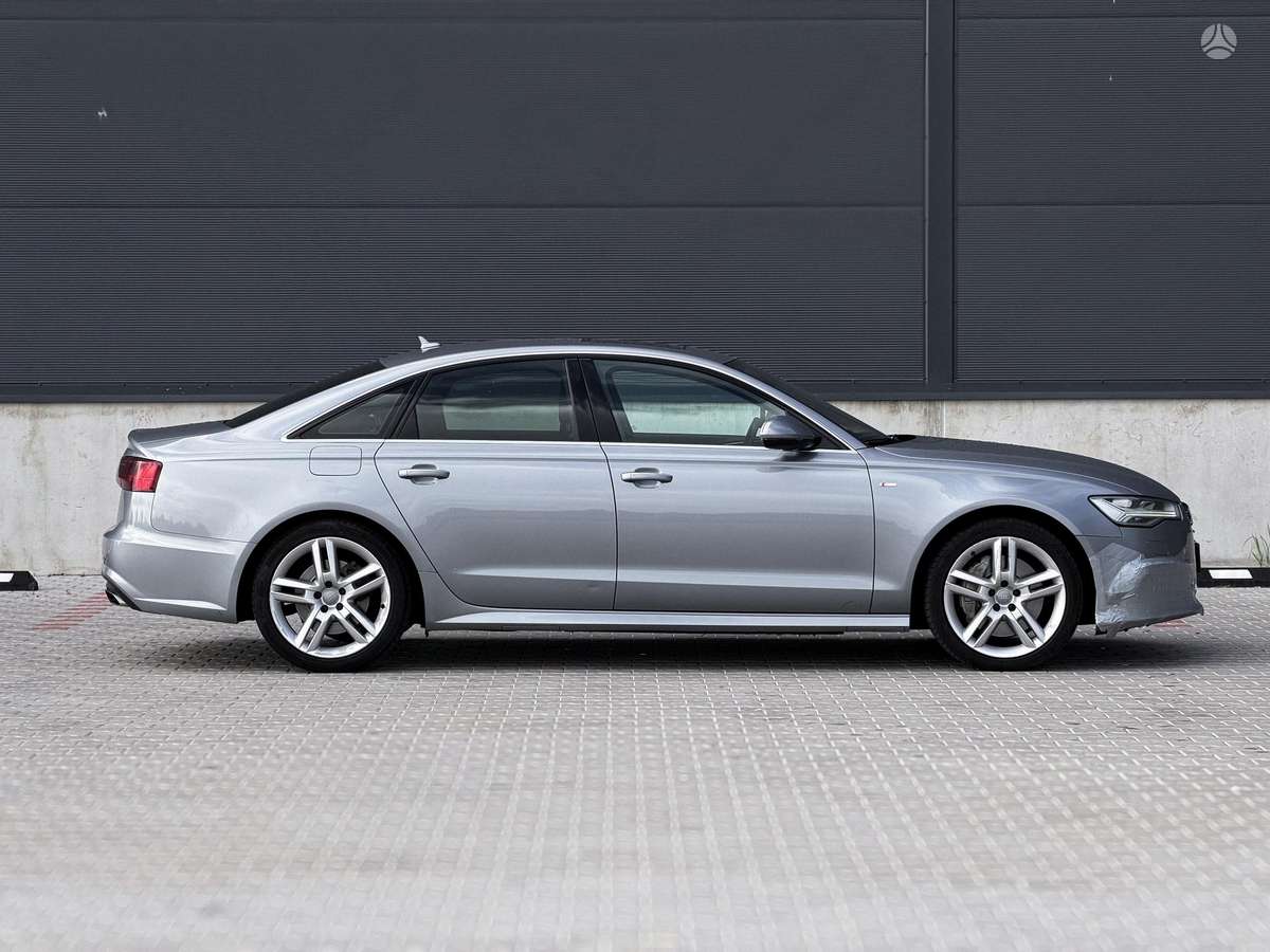 Audi A6, 2.0 l., Седан