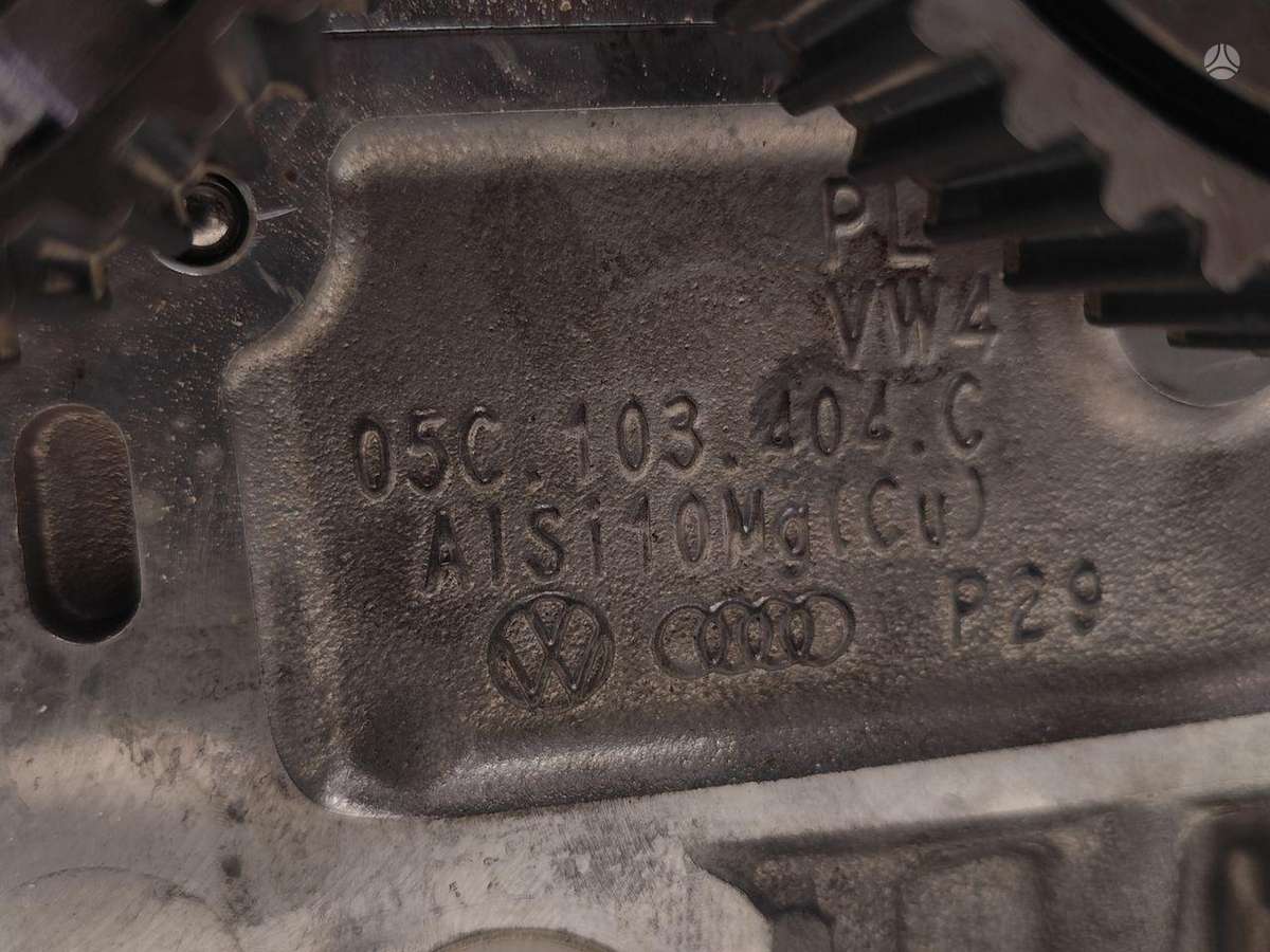 Audi A1, 05C103404C, variklio galvutė
