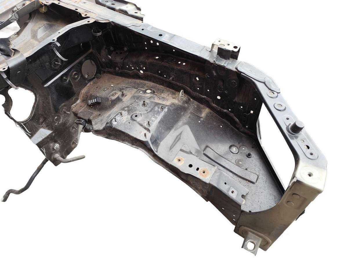 Nissan Navara hood (front, rear)