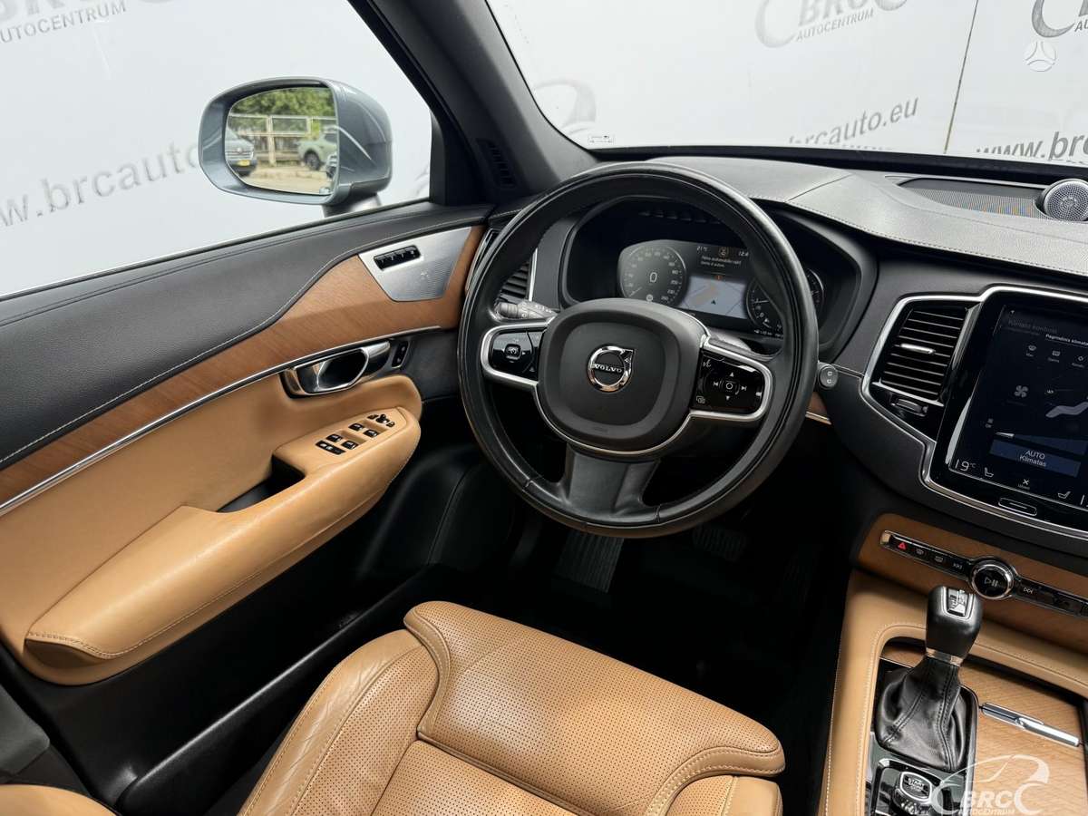 Volvo XC90 - 5