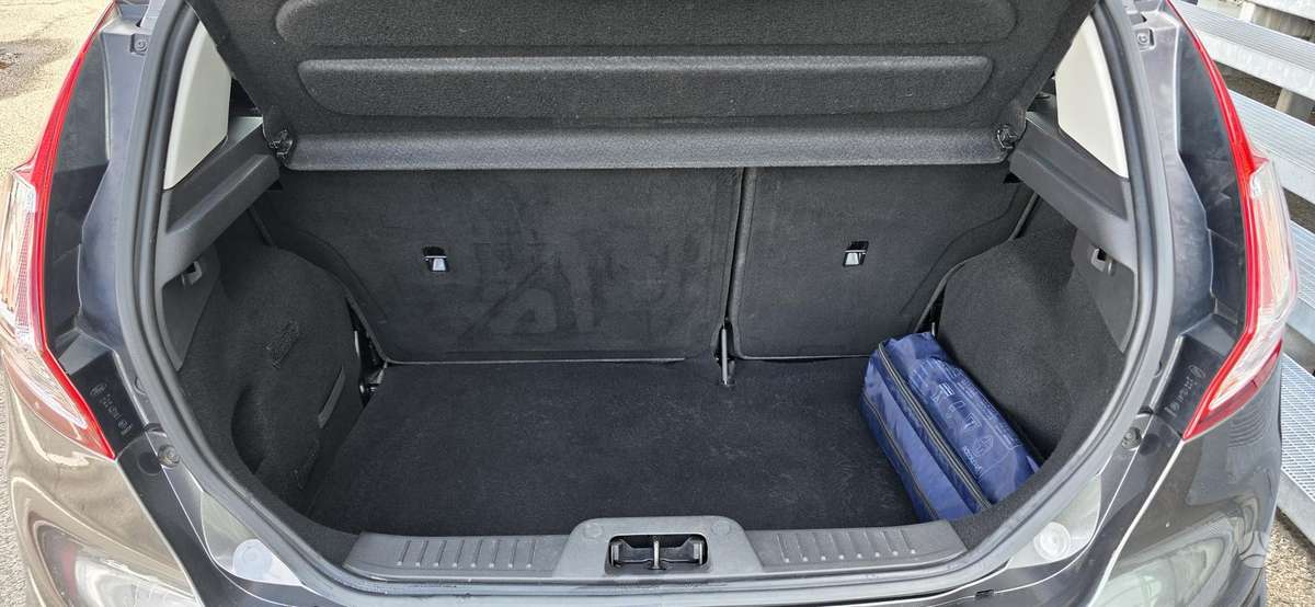Ford Fiesta, 1.0 l., hatchback
