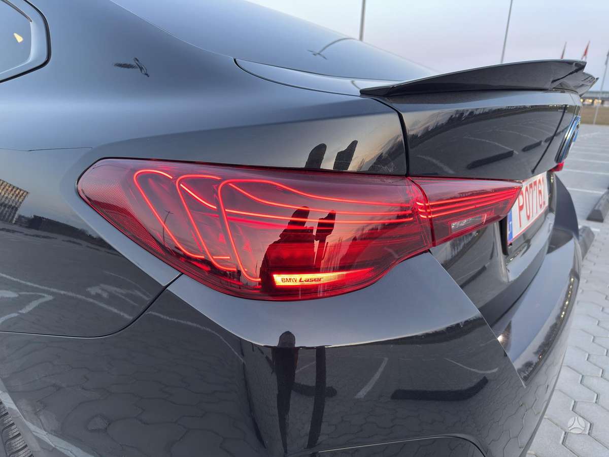 BMW i4, 84 kWh, coupe