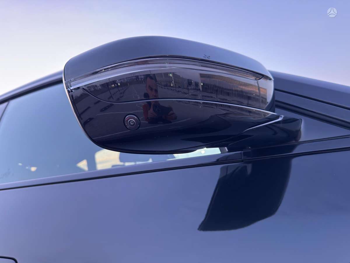 BMW i4, 84 kWh, coupe