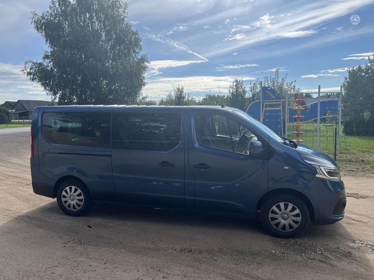 Renault Trafic, 2.0 l., Минивэн