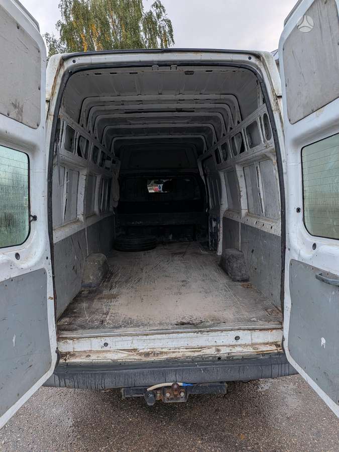 Ford Transit, 2.4 l., cargo van