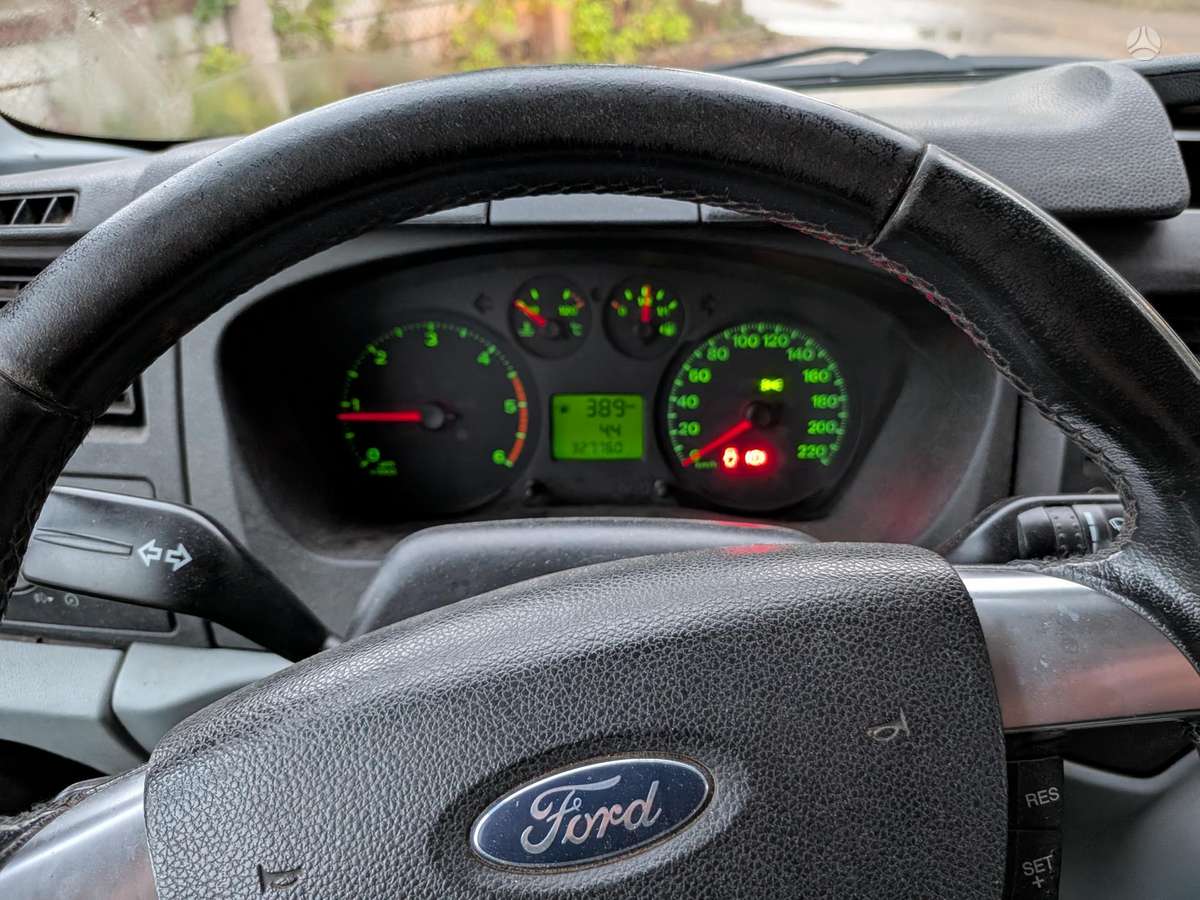 Ford Transit, 2.4 l., cargo van