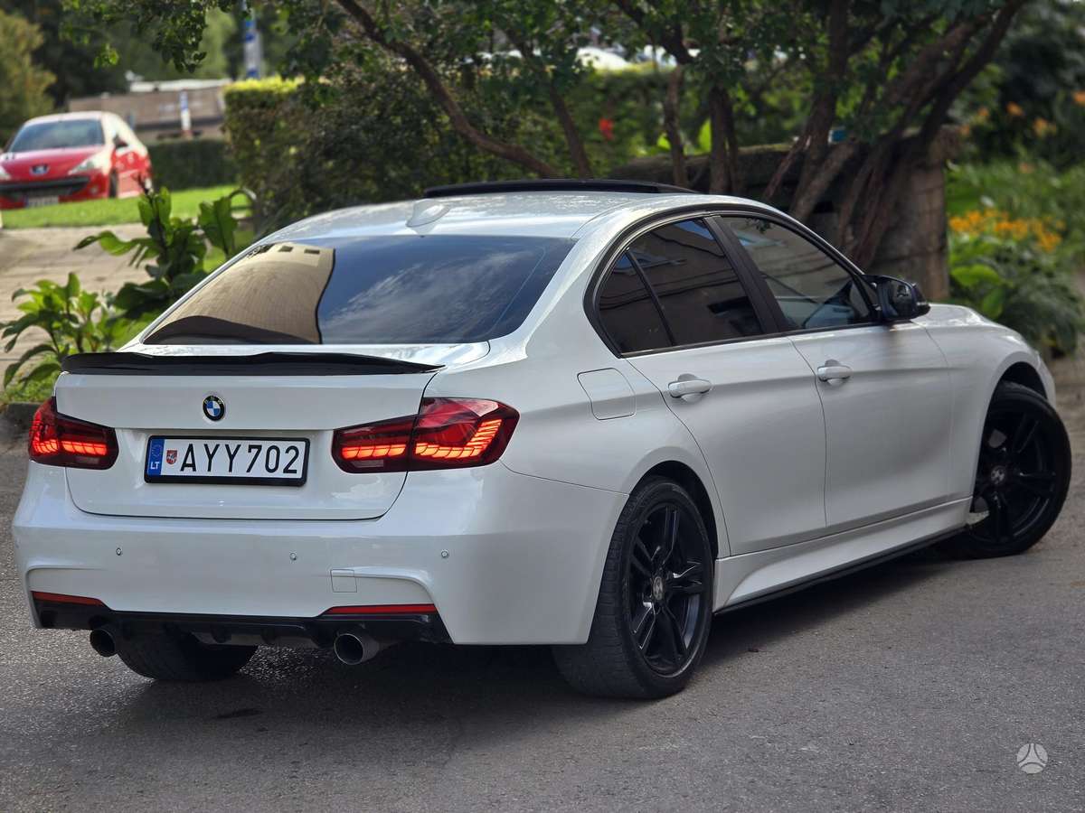 BMW 328, 2.0 l., Седан
