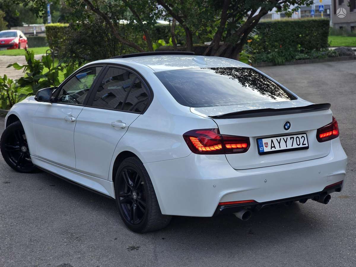 BMW 328, 2.0 l., Седан