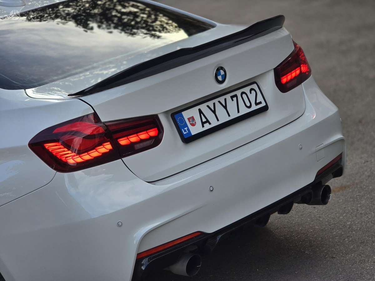 BMW 328, 2.0 l., Седан