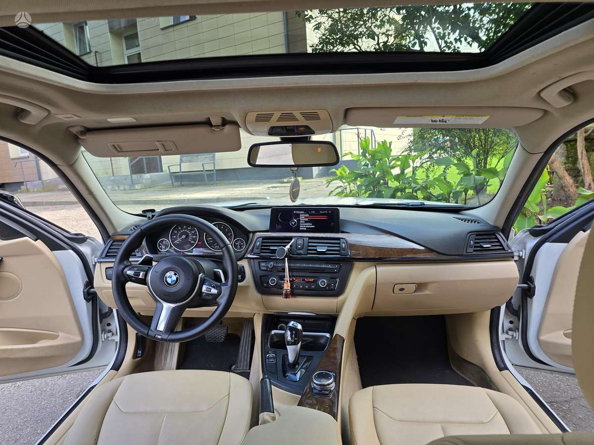 BMW 328, 2.0 l., Седан