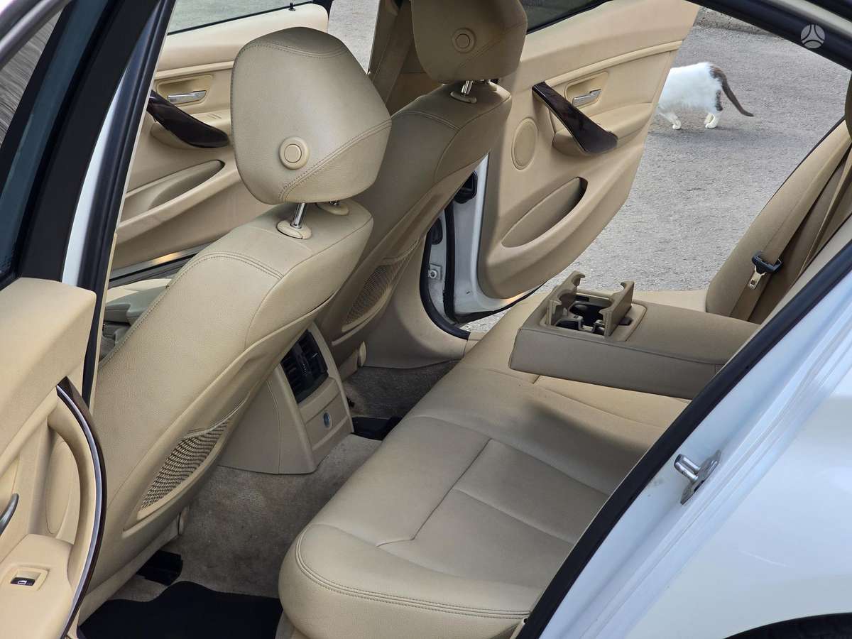 BMW 328, 2.0 l., Седан
