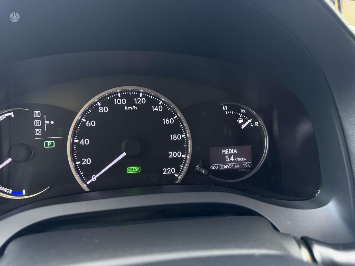 Lexus CT 200h, 1.8 l., hatchback