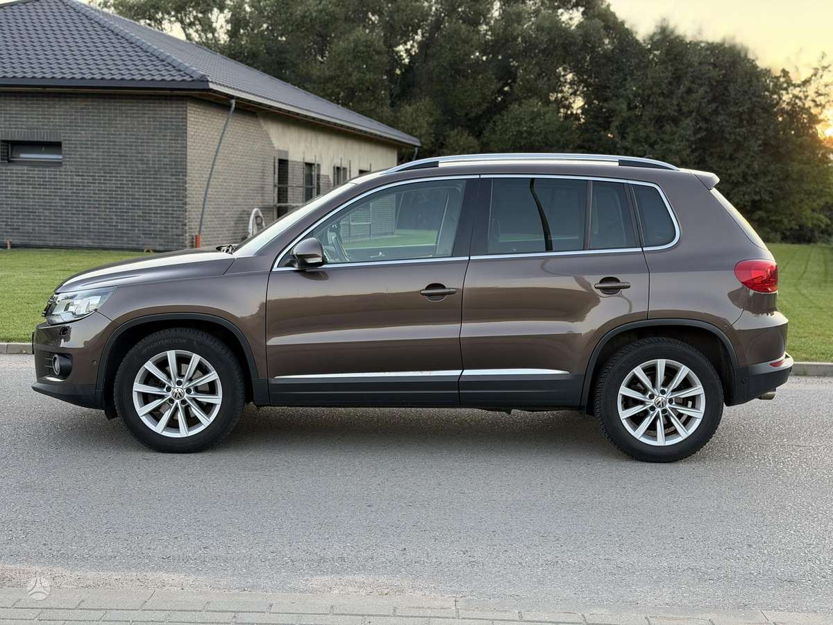 Volkswagen Tiguan - 4