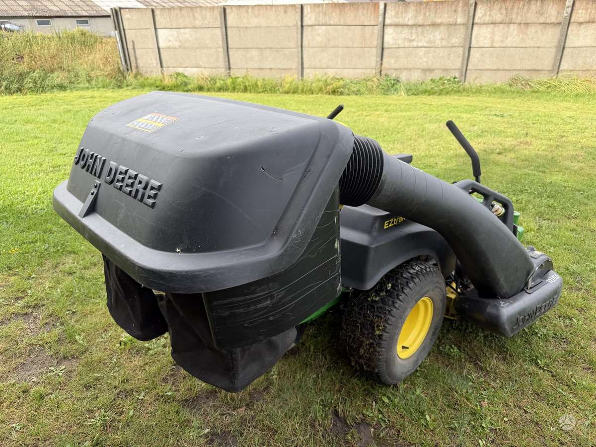 John Deere Z4 series, garden tractors