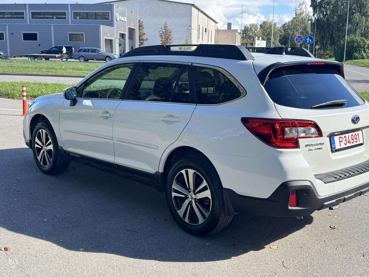 Subaru Outback, 2.5 l., universalas