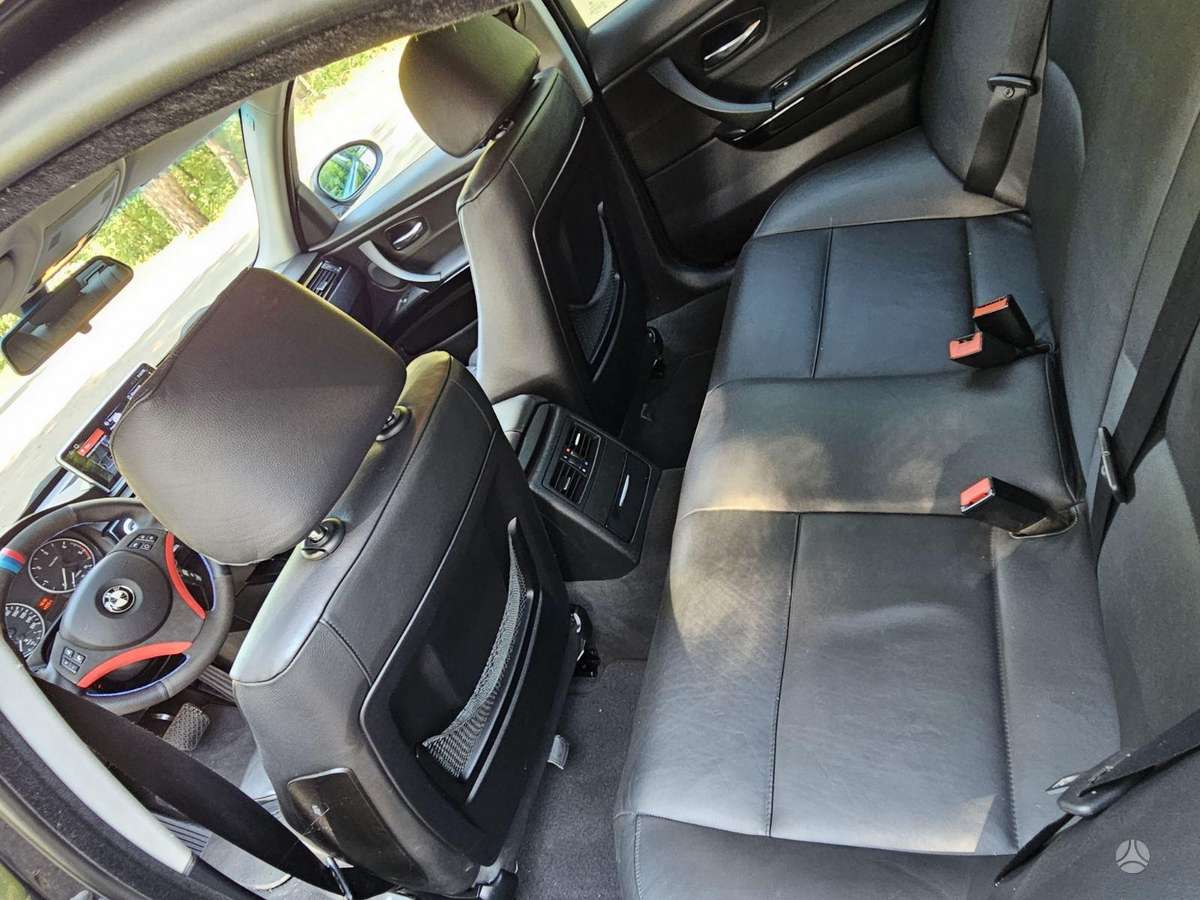 BMW 320, 2.0 l., Седан