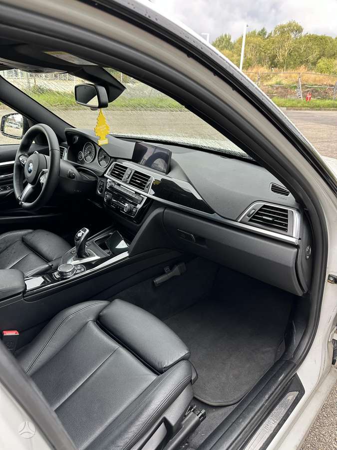 BMW 320, 2.0 l., Универсал