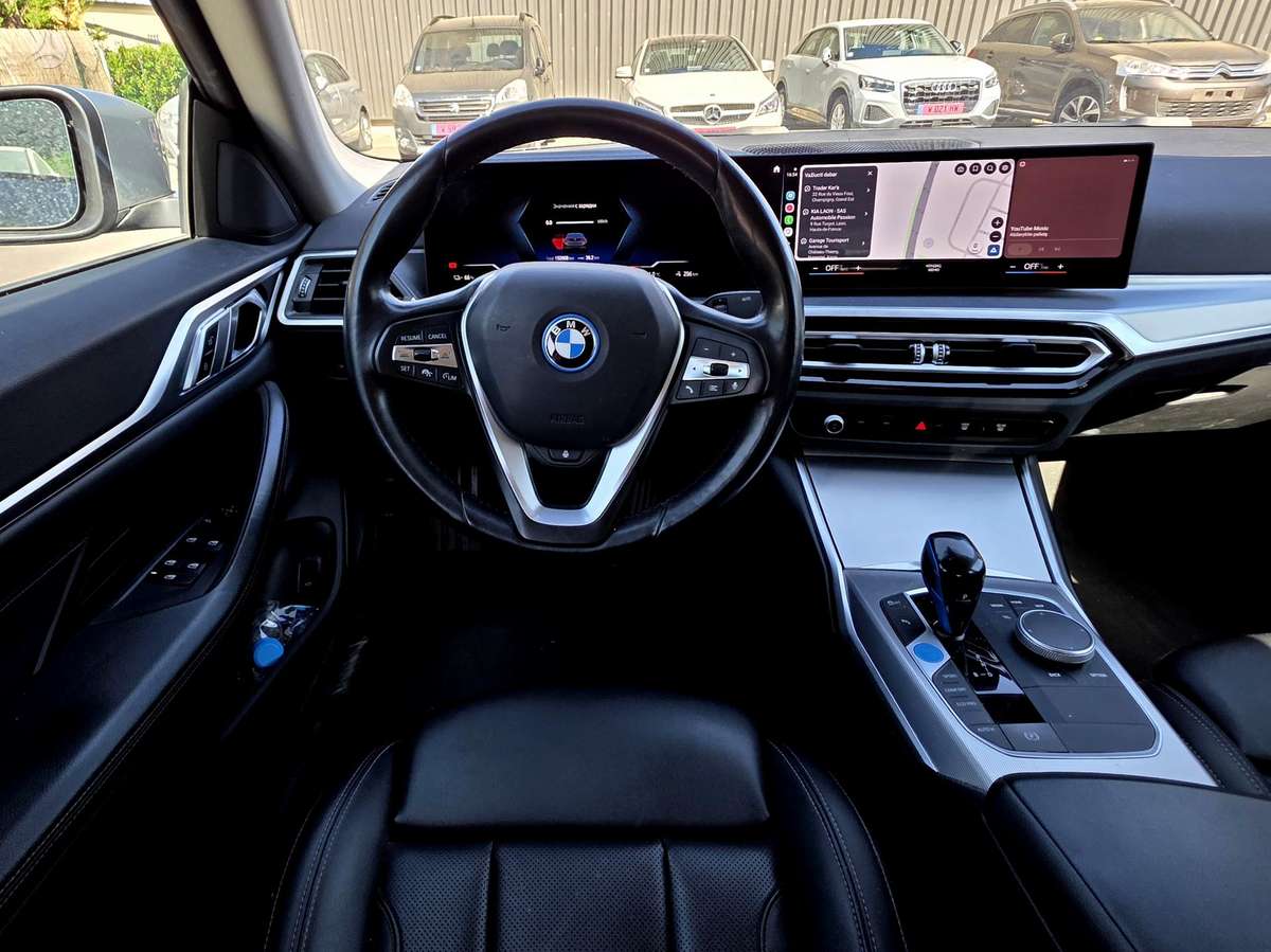 BMW i4, 84 kWh, coupe