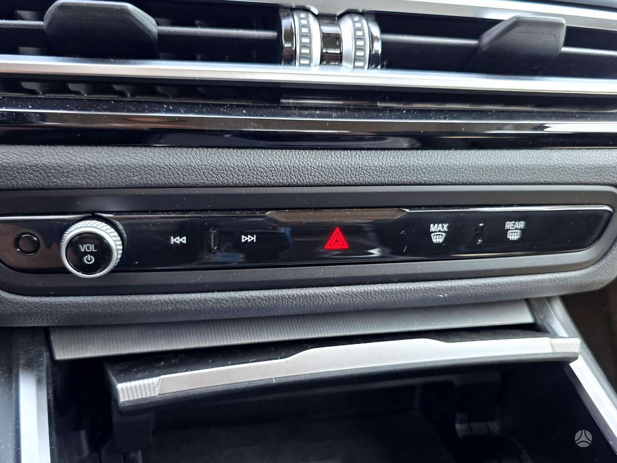 BMW i4, 84 kWh, coupe