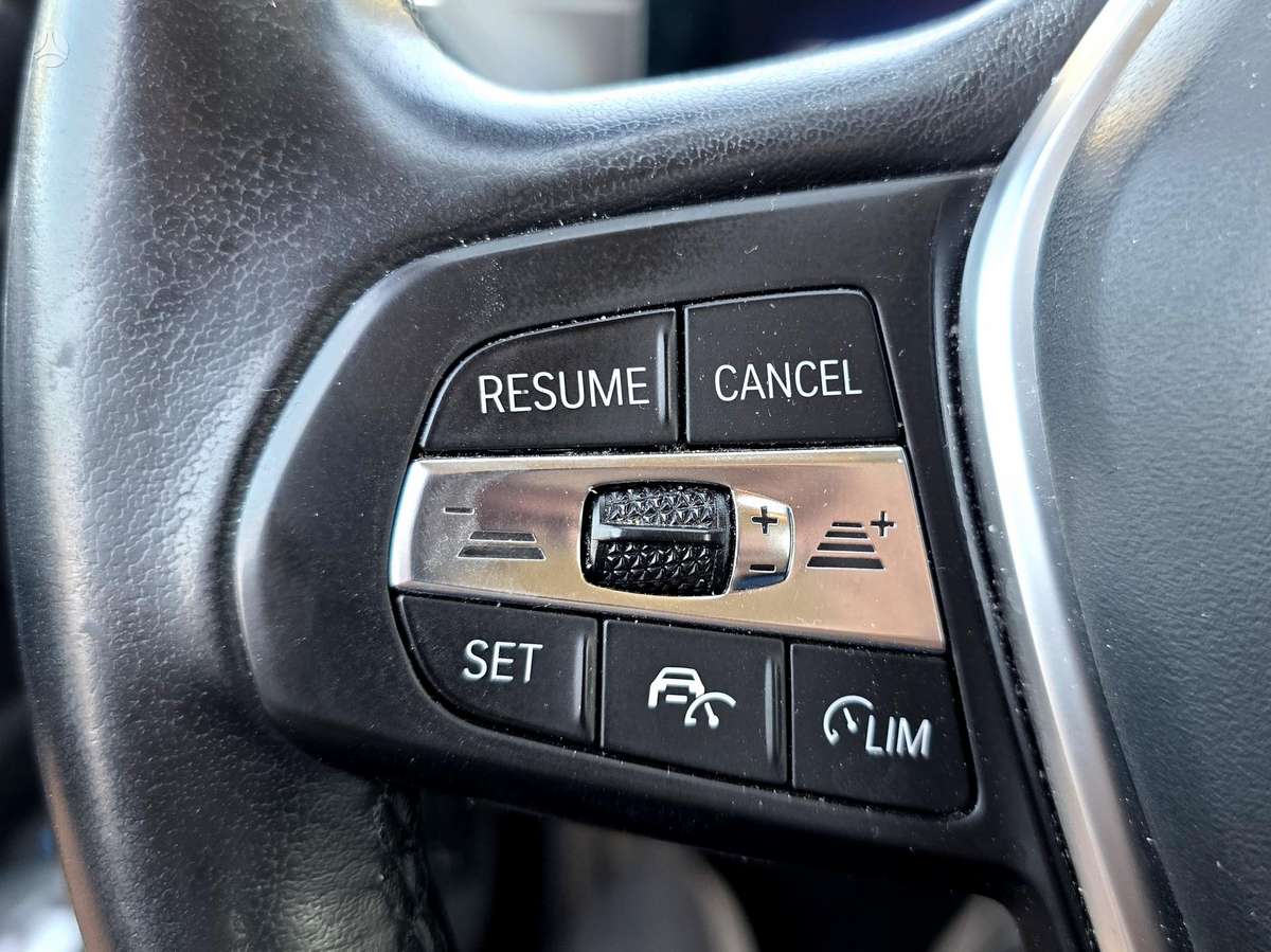 BMW i4, 84 kWh, coupe