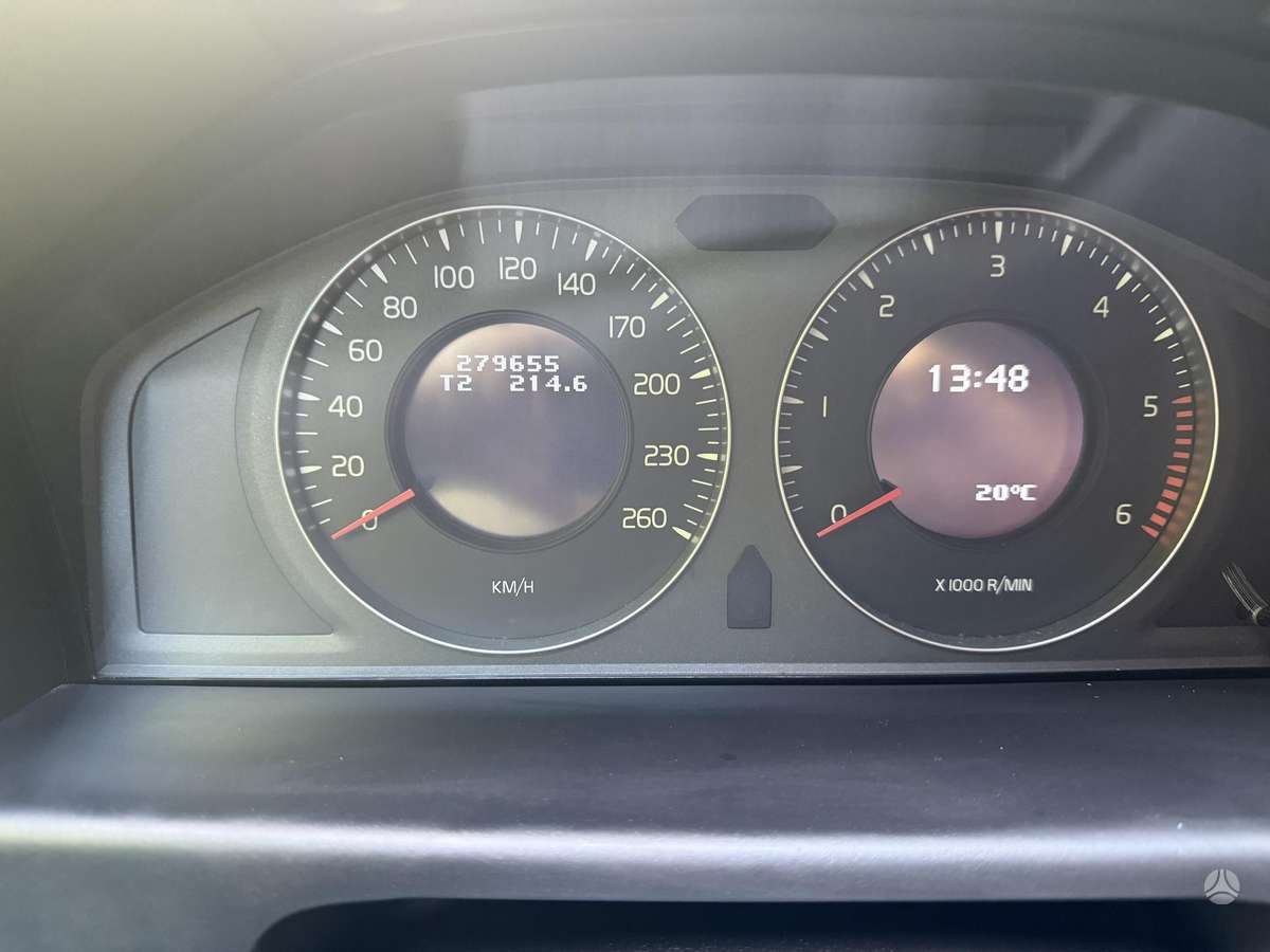 Volvo S80, 2.4 l., Седан