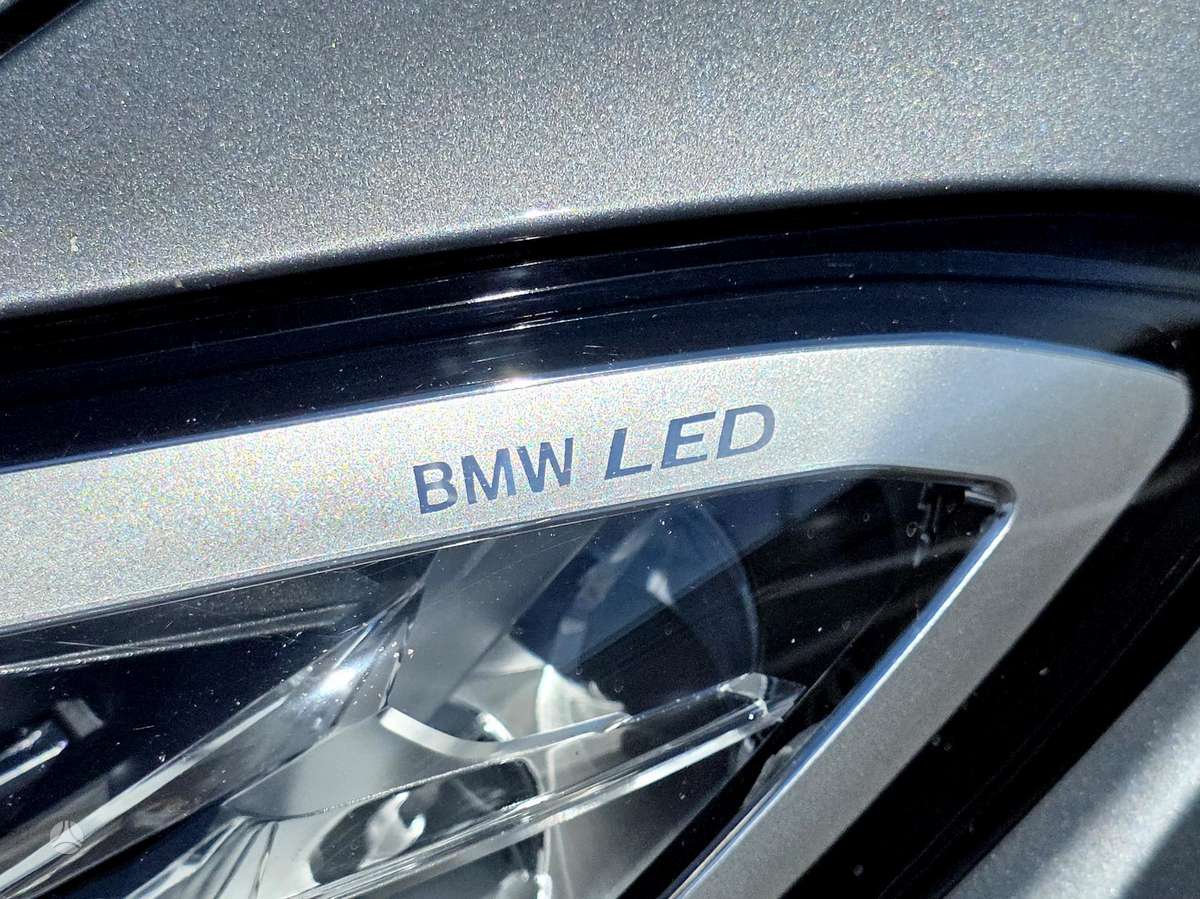 BMW i4, 84 kWh, coupe