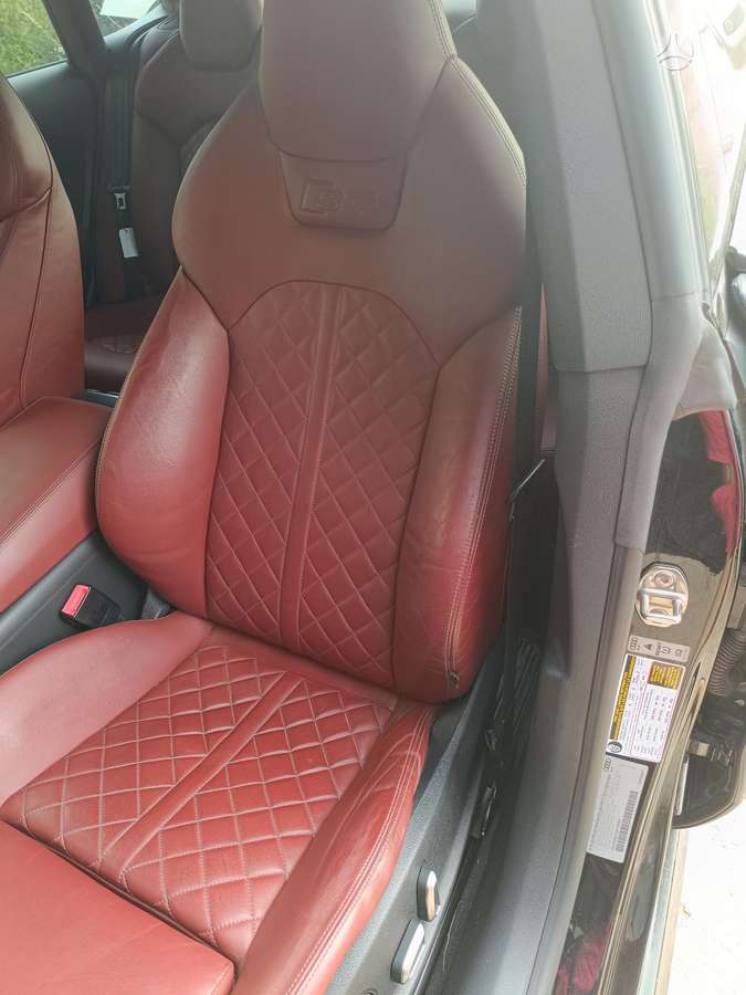 Audi S7, hatchback