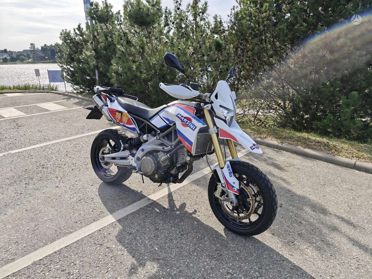 Aprilia Dorsoduro 750cc, supermoto / супермото