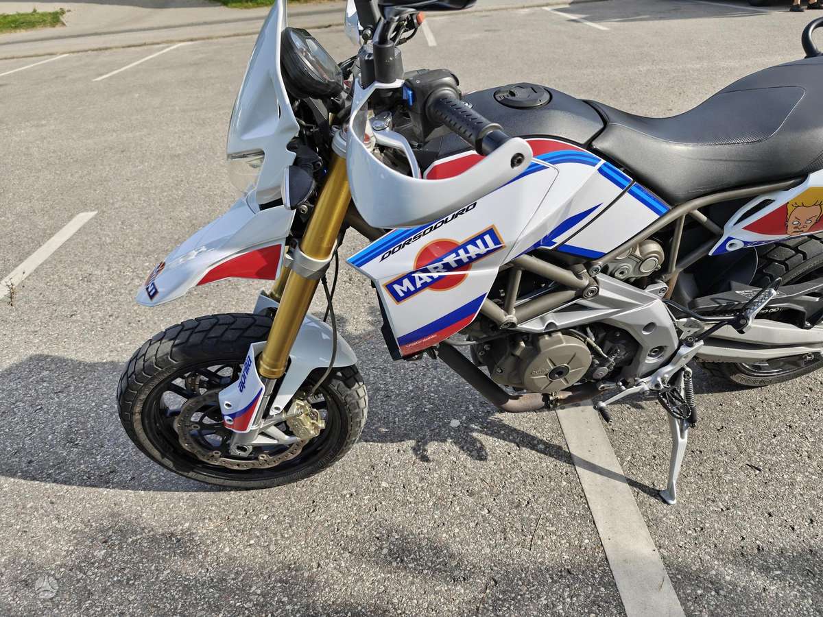 Aprilia Dorsoduro 750cc, supermoto / супермото