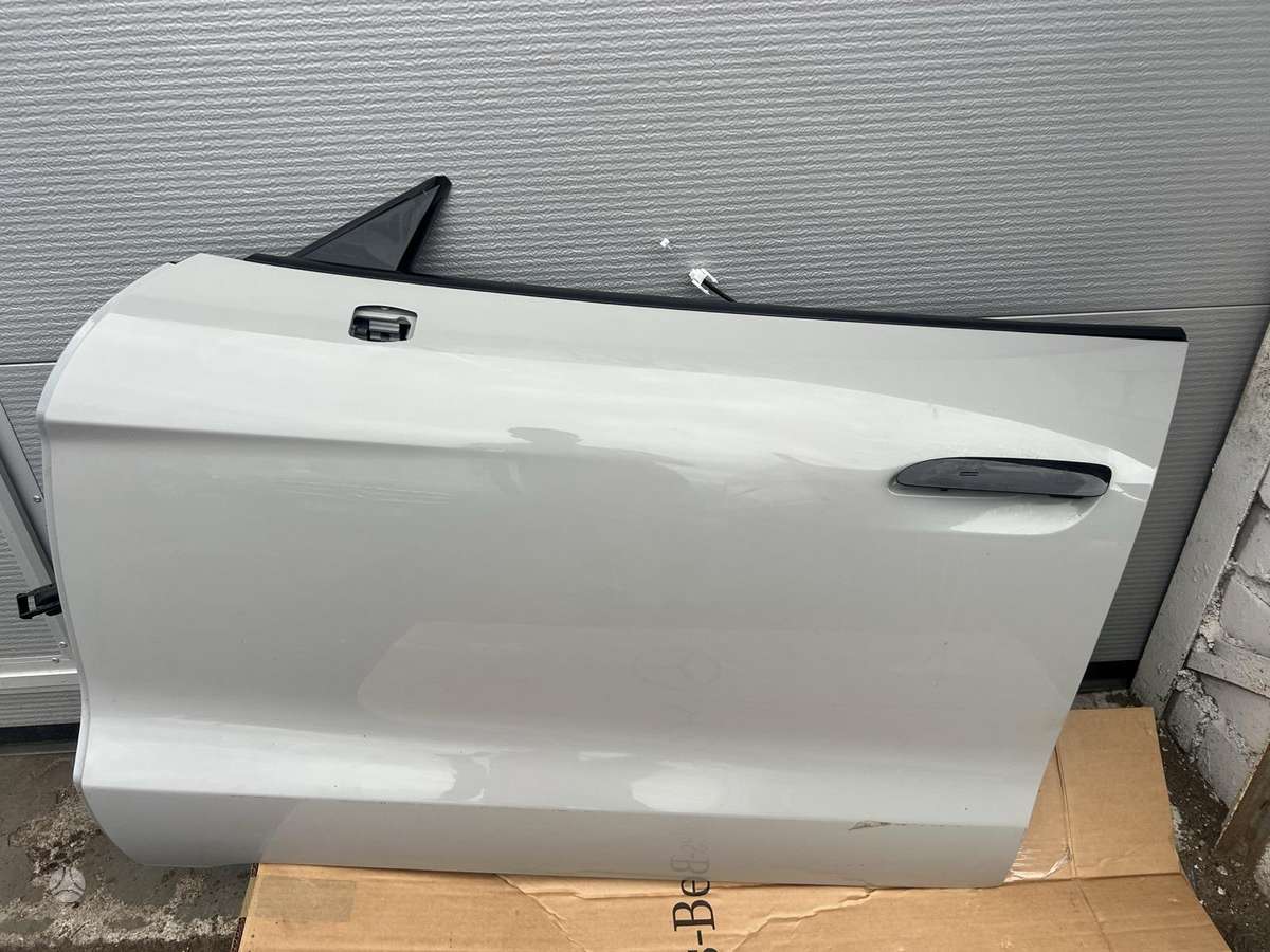 Porsche Taycan детали кузова