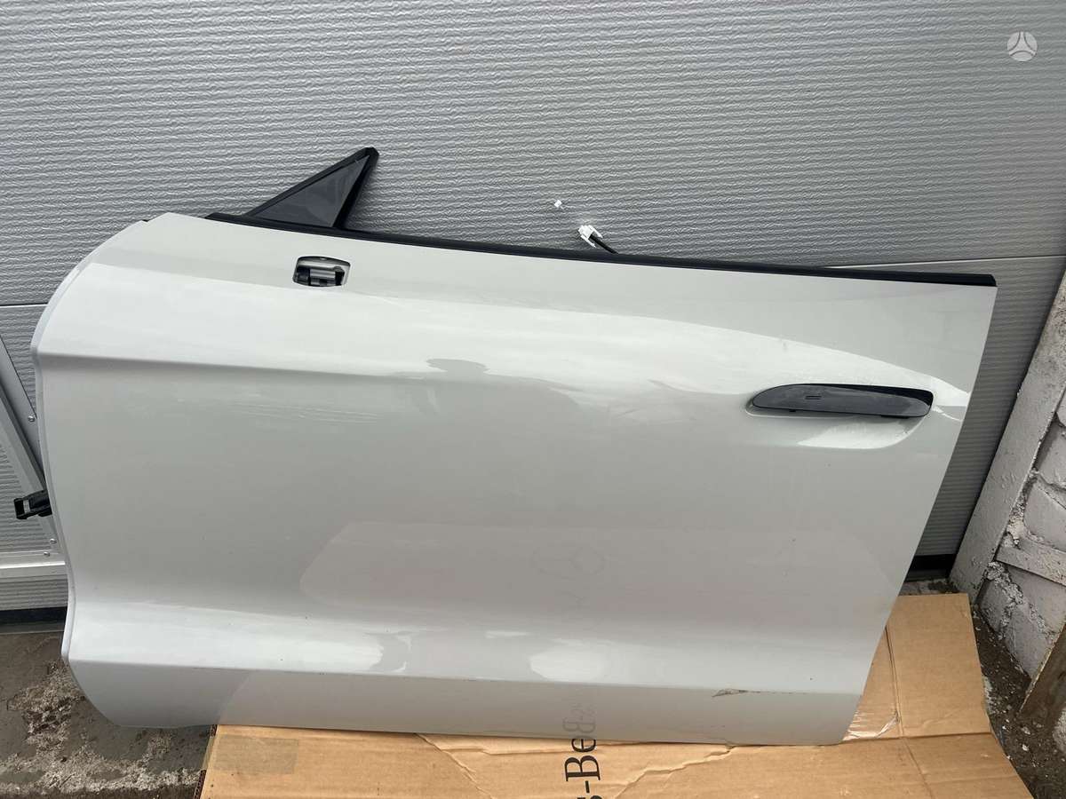 Porsche Taycan kėbulo dalys