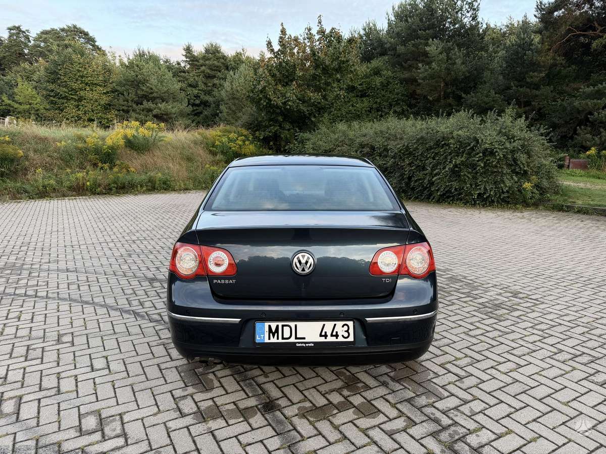 Volkswagen Passat - 7