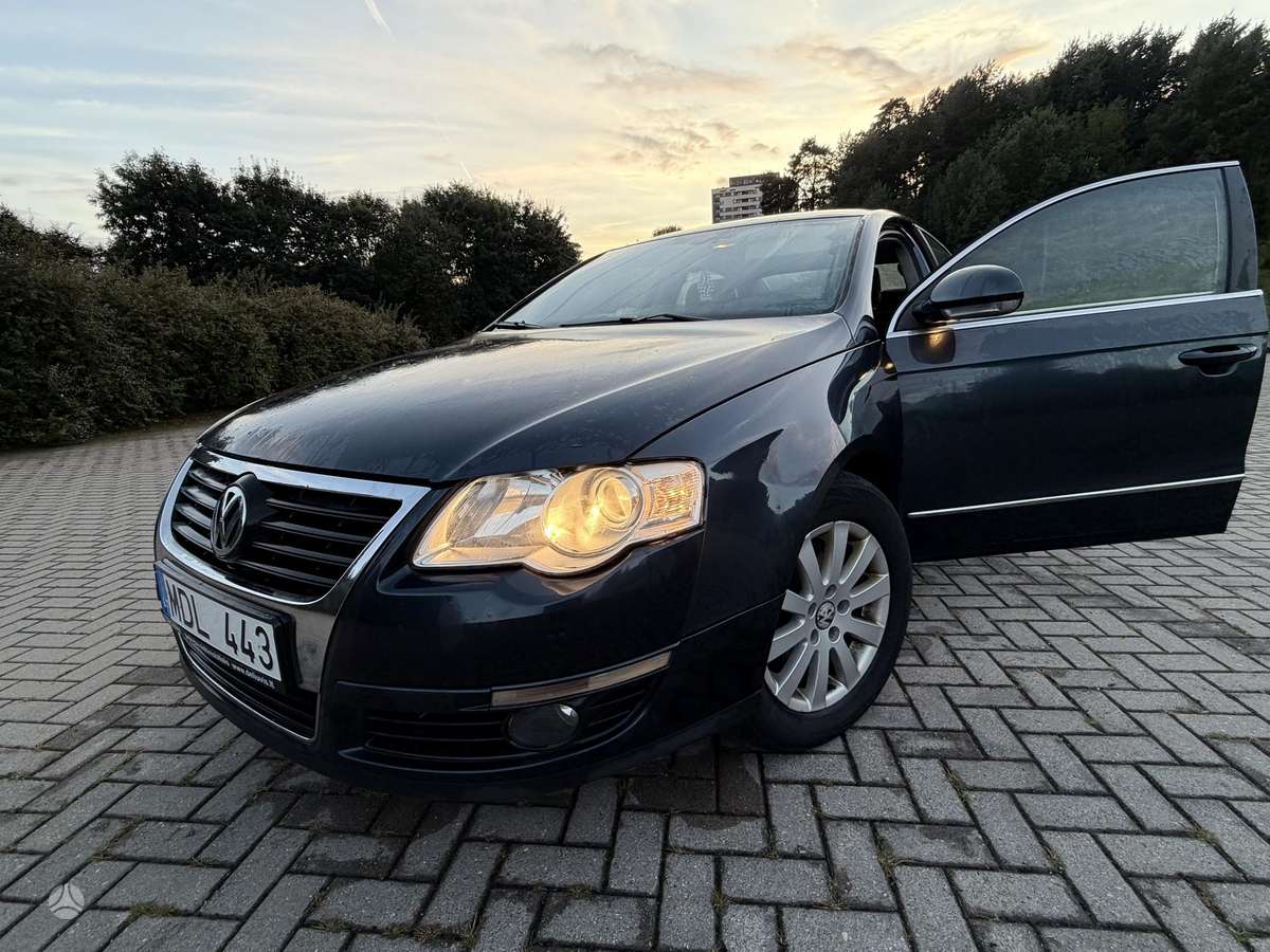 Volkswagen Passat - 8